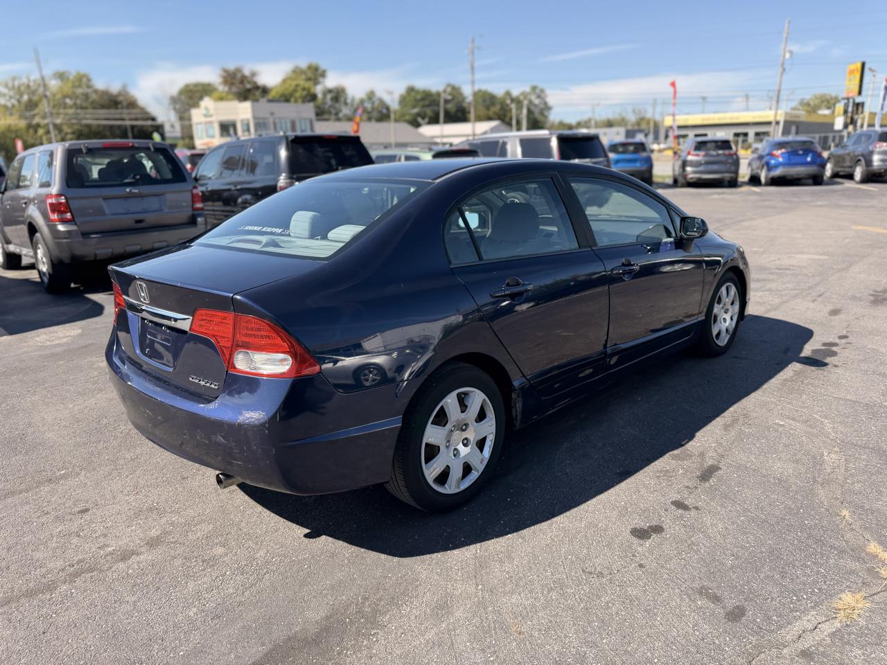 Honda Civic photo 9