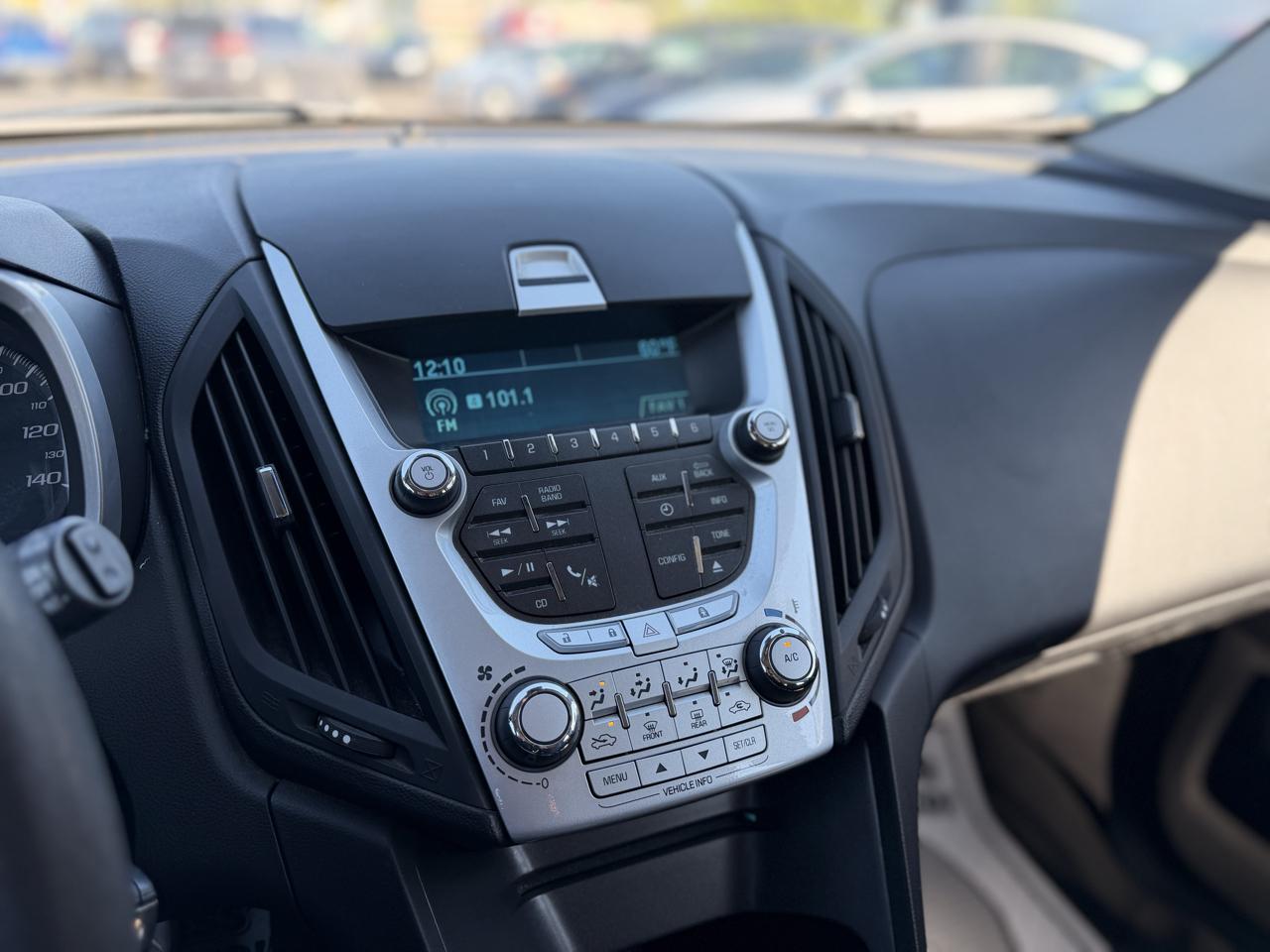 Chevrolet Equinox LS 2WD 2014