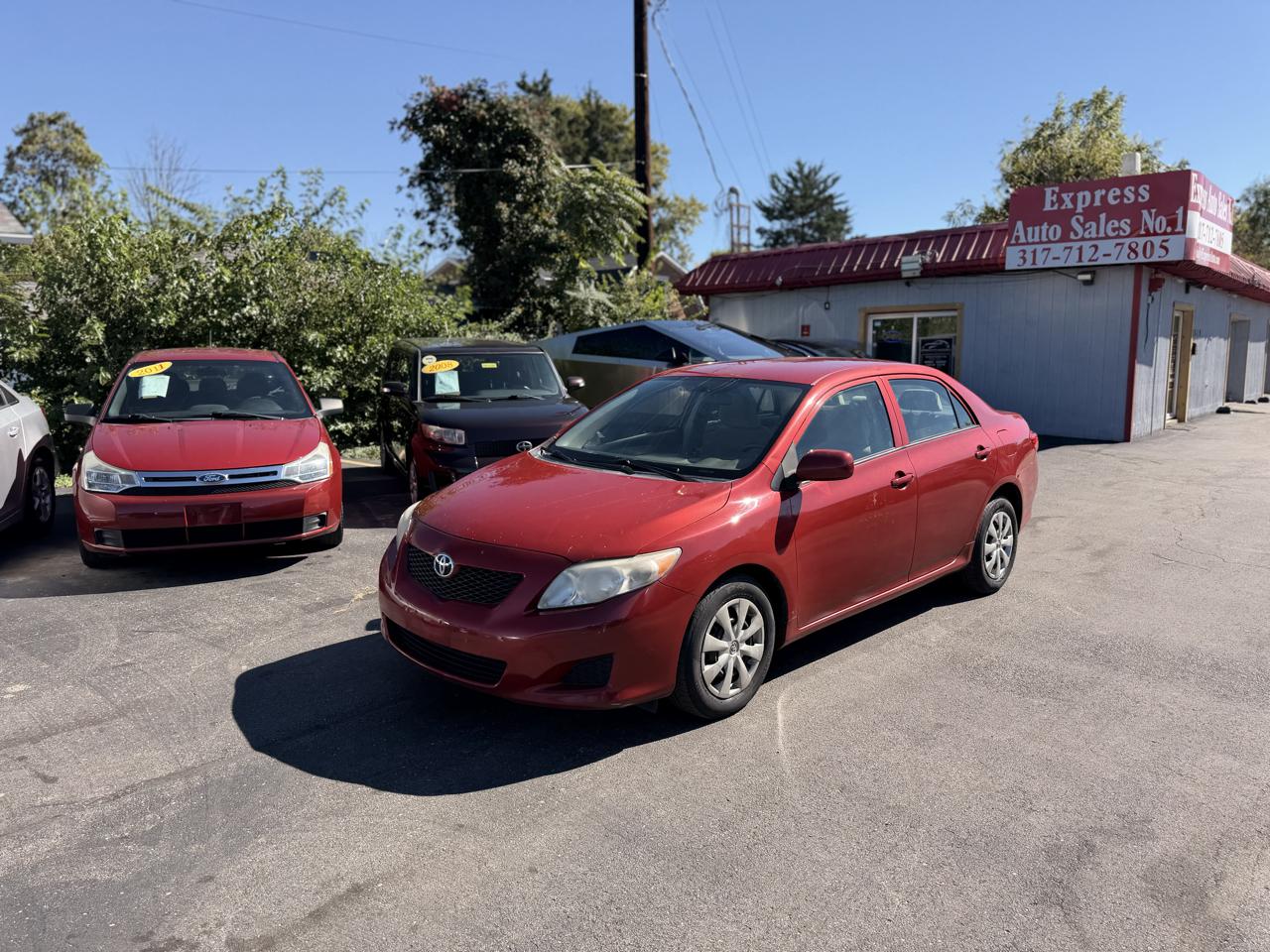 Toyota Corolla Base 5-Speed MT 2010