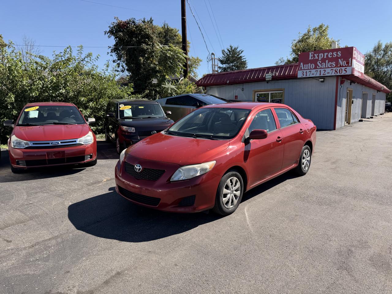 Toyota Corolla Base 5-Speed MT 2010