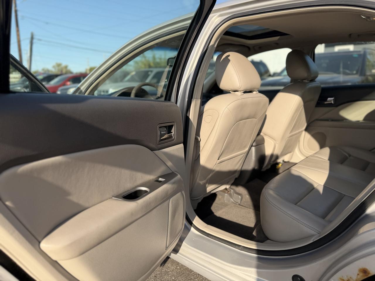 Ford Fusion SEL 2010