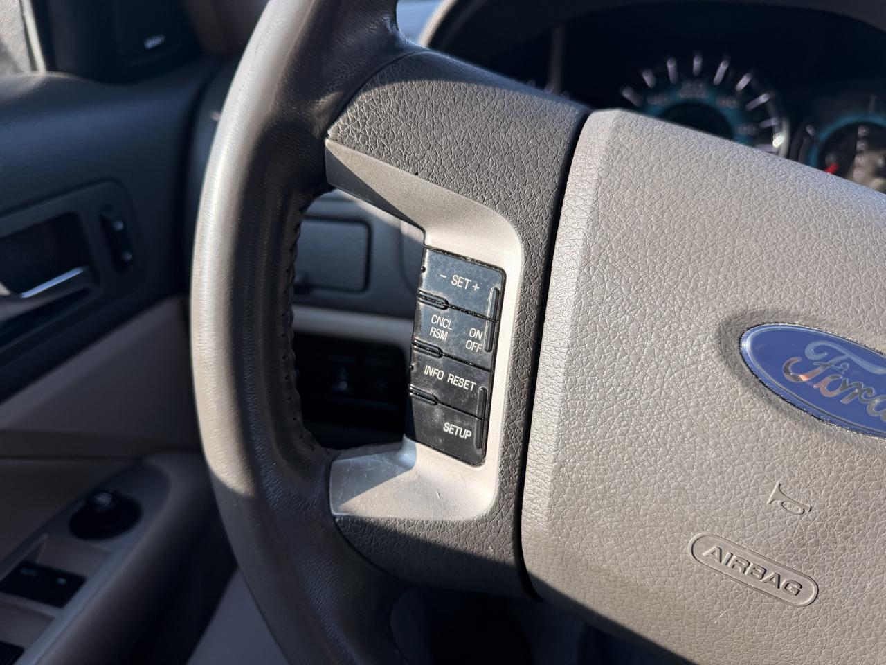 Ford Fusion SEL 2010