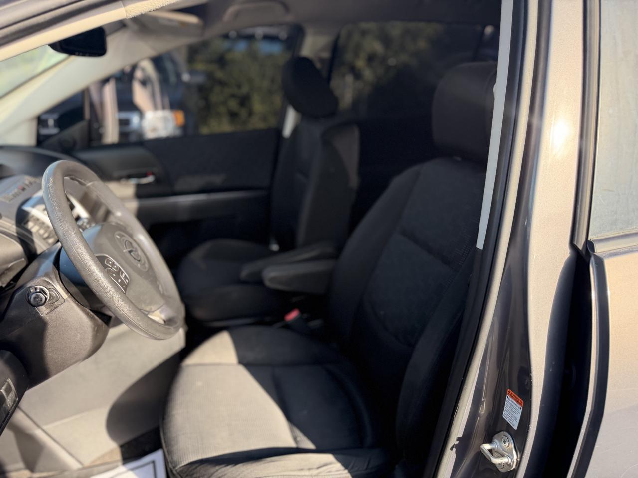 Mazda MAZDA5 Grand Touring 2010