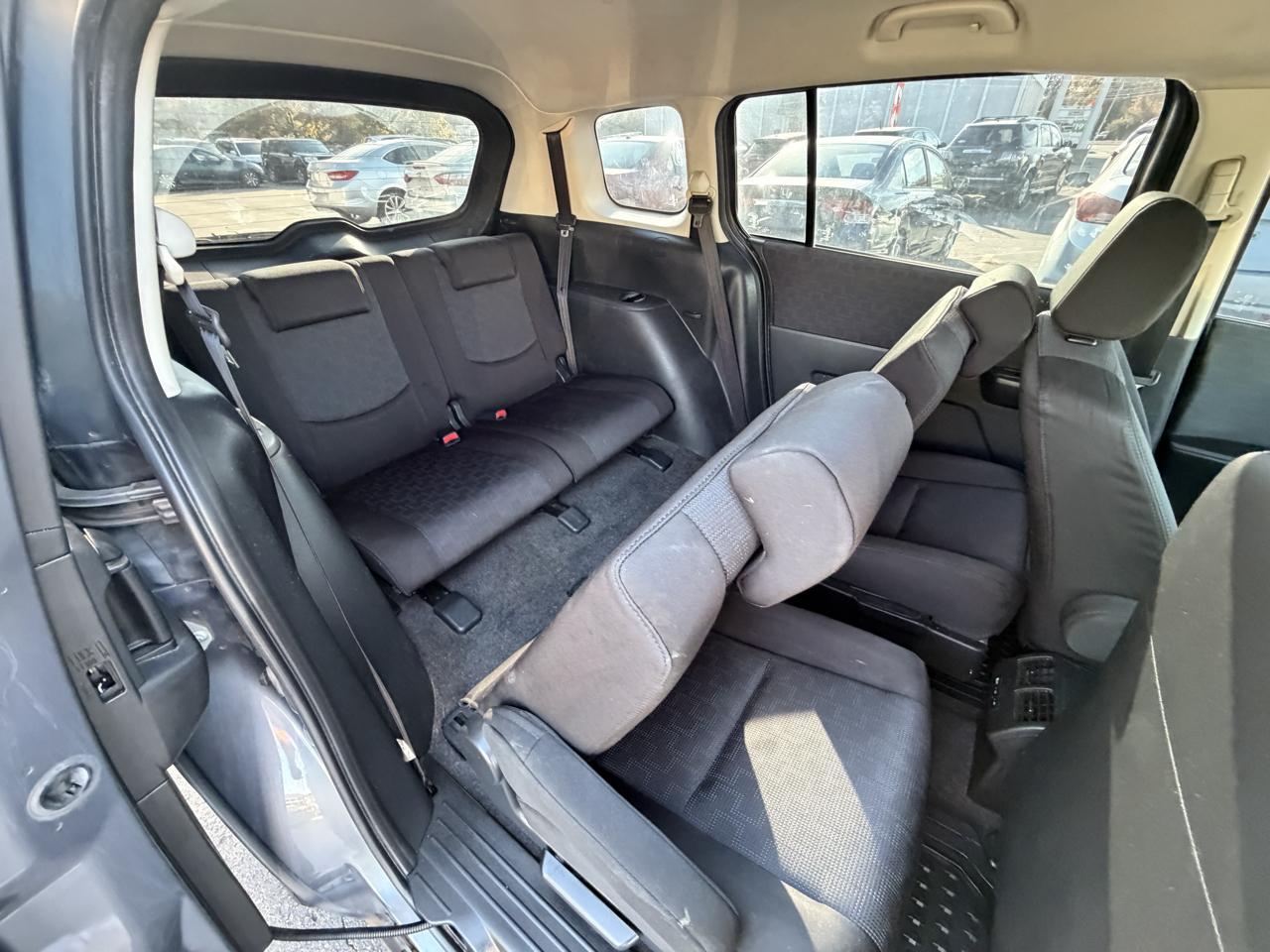 Mazda MAZDA5 Grand Touring 2010