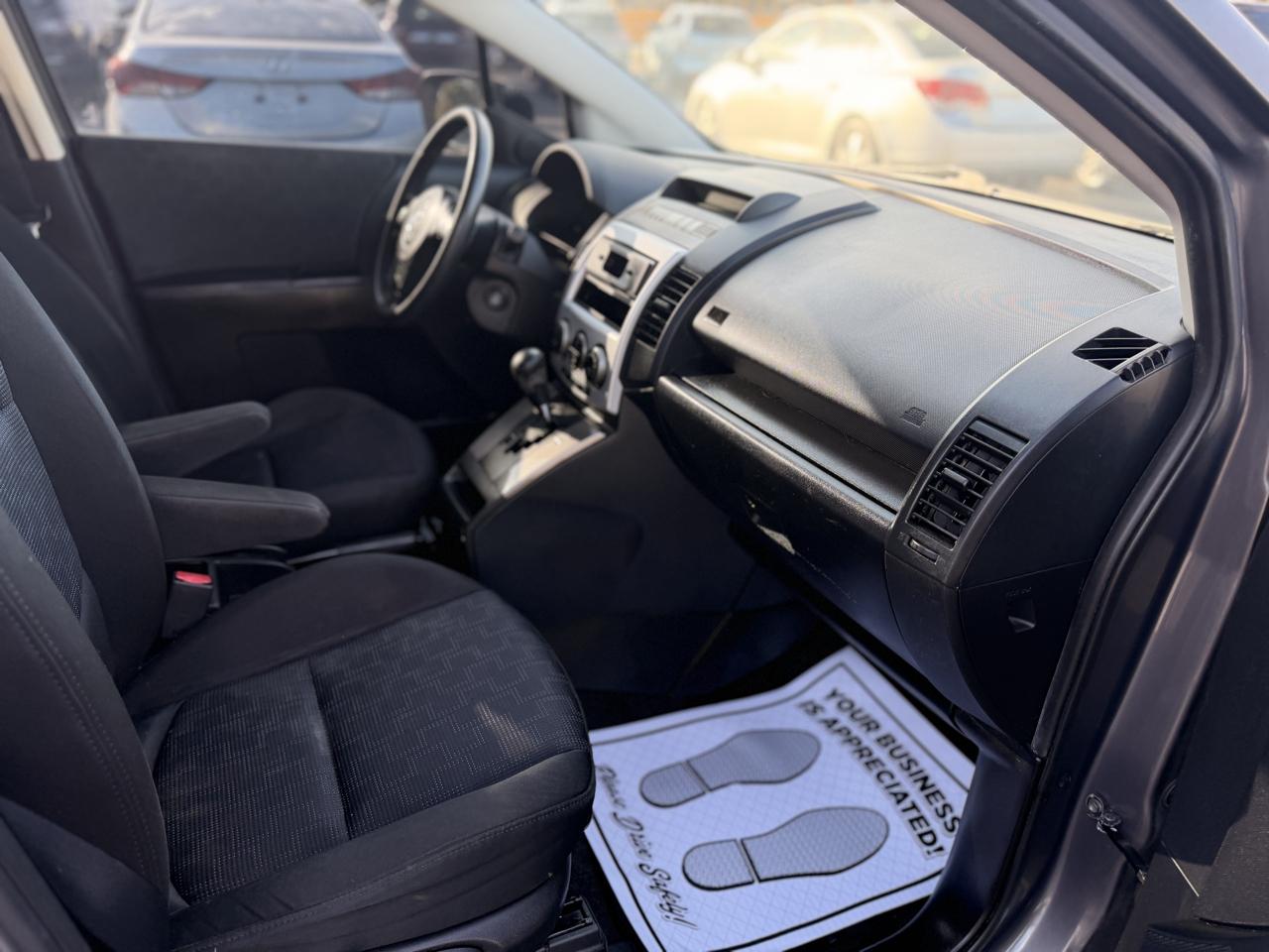 Mazda MAZDA5 Grand Touring 2010
