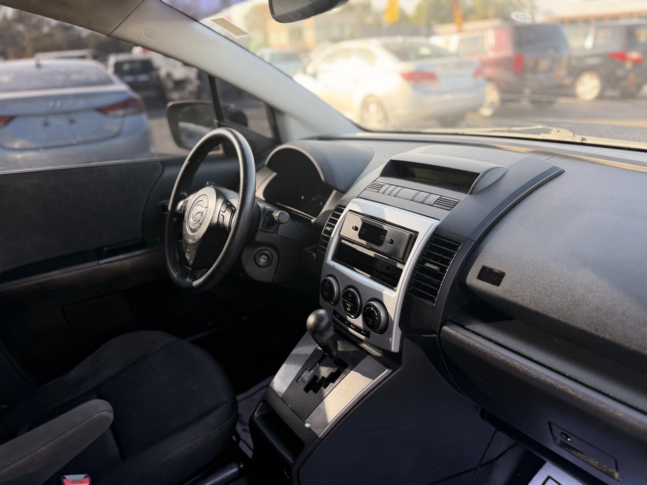 Mazda MAZDA5 Grand Touring 2010