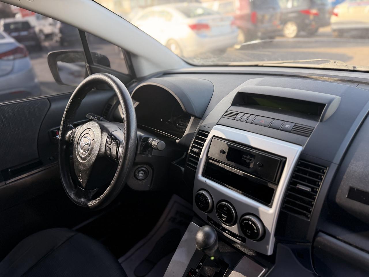 Mazda MAZDA5 Grand Touring 2010