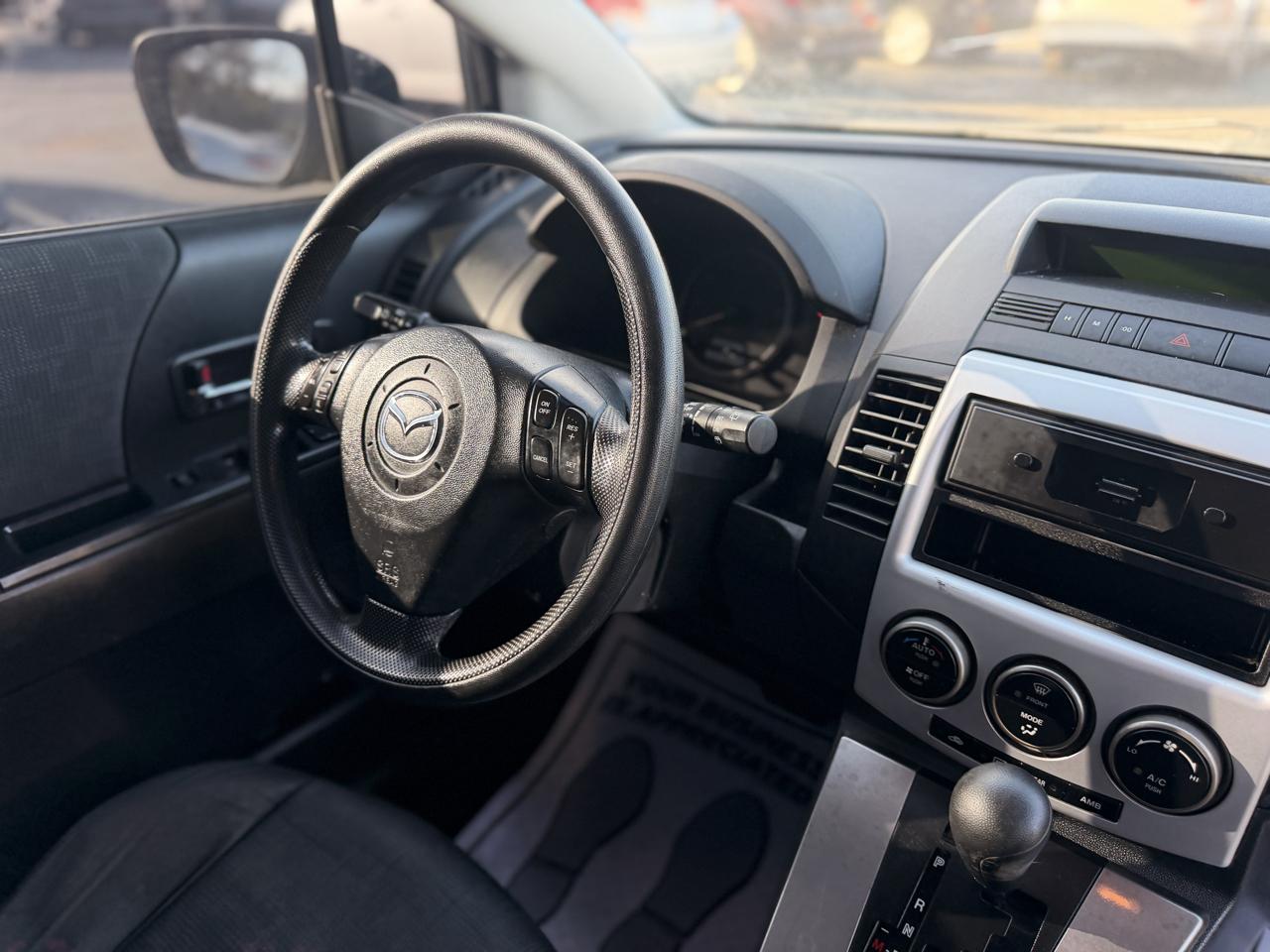 Mazda MAZDA5 Grand Touring 2010