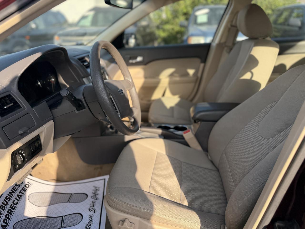 Ford Fusion SE 2012