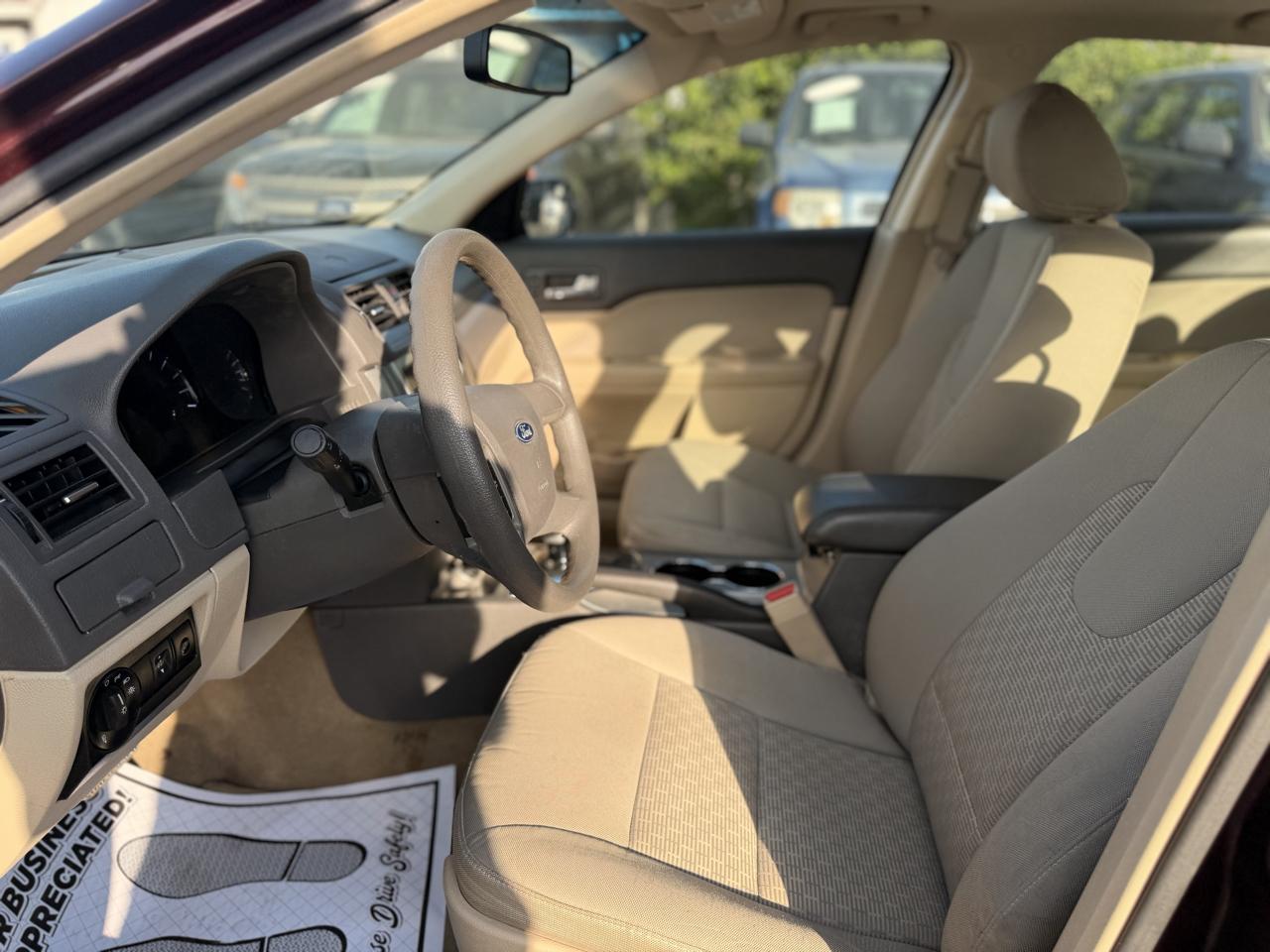Ford Fusion SE 2012