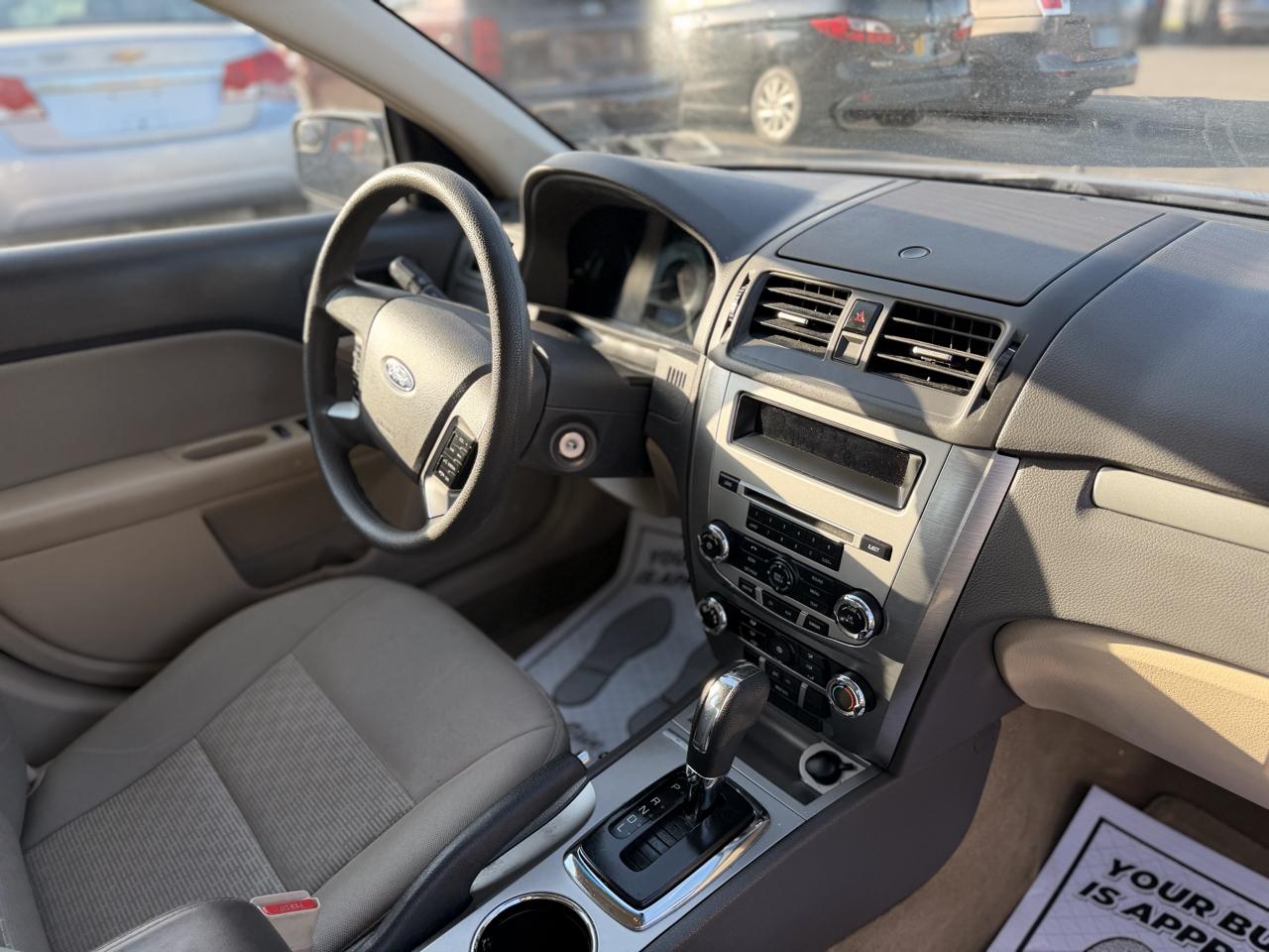 Ford Fusion SE 2012