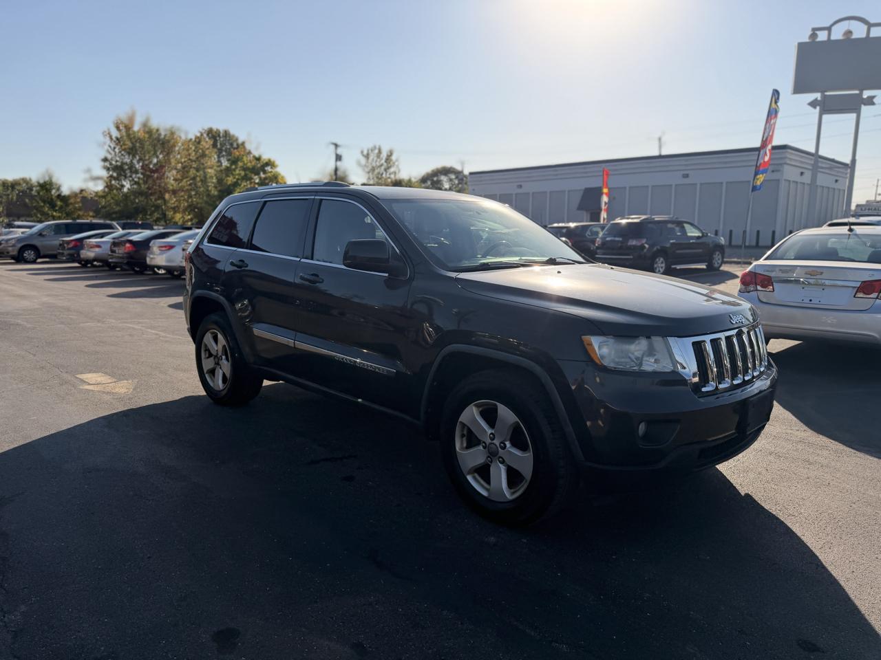 Jeep Grand Cherokee Laredo 4WD 2011