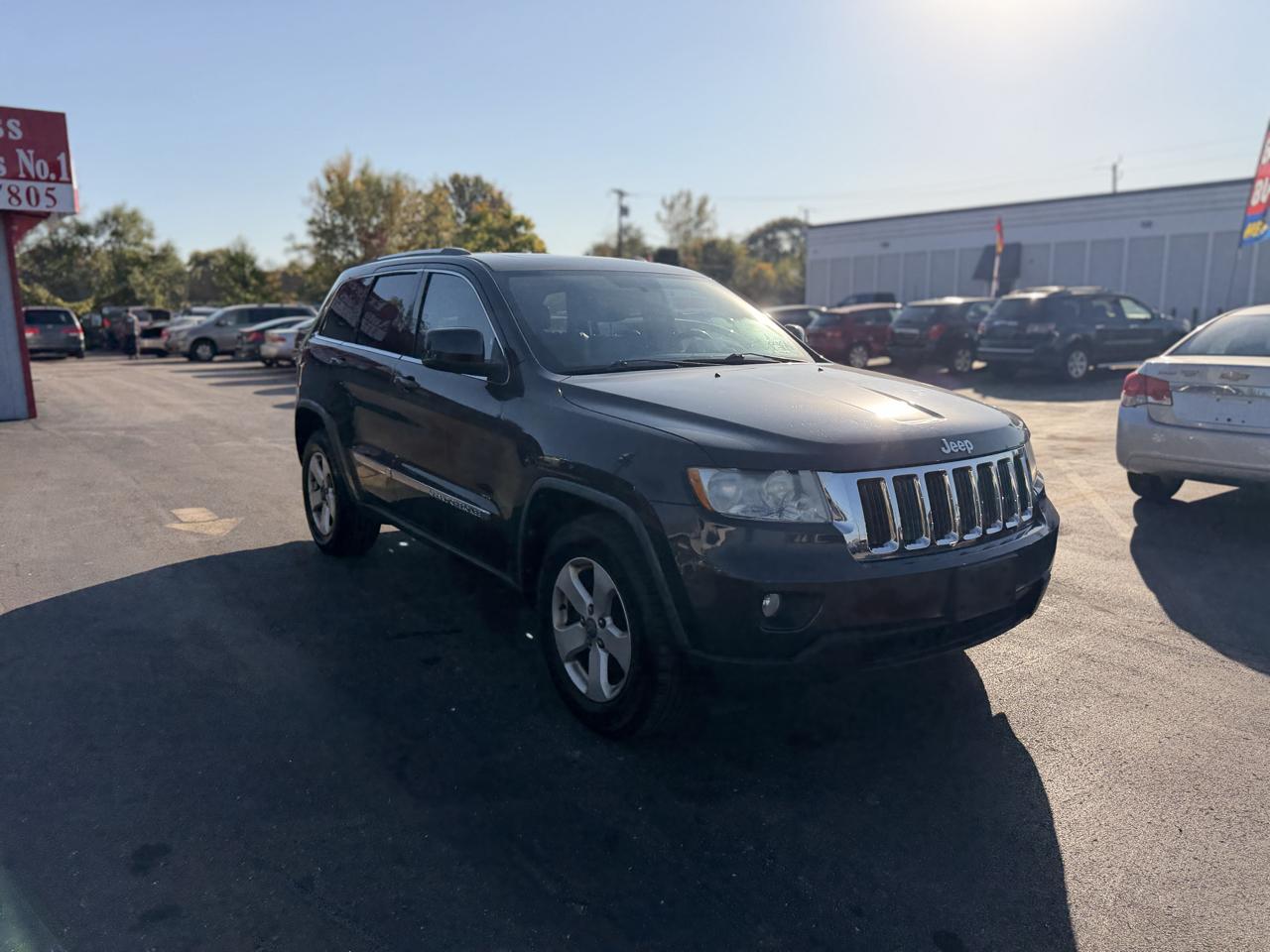 Jeep Grand Cherokee Laredo 4WD 2011