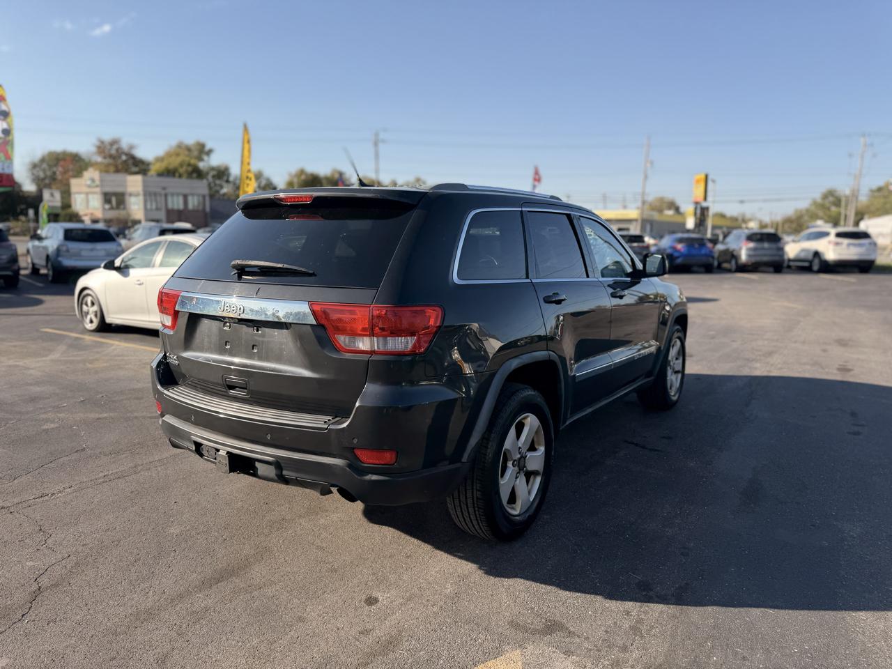Jeep Grand Cherokee Laredo 4WD 2011