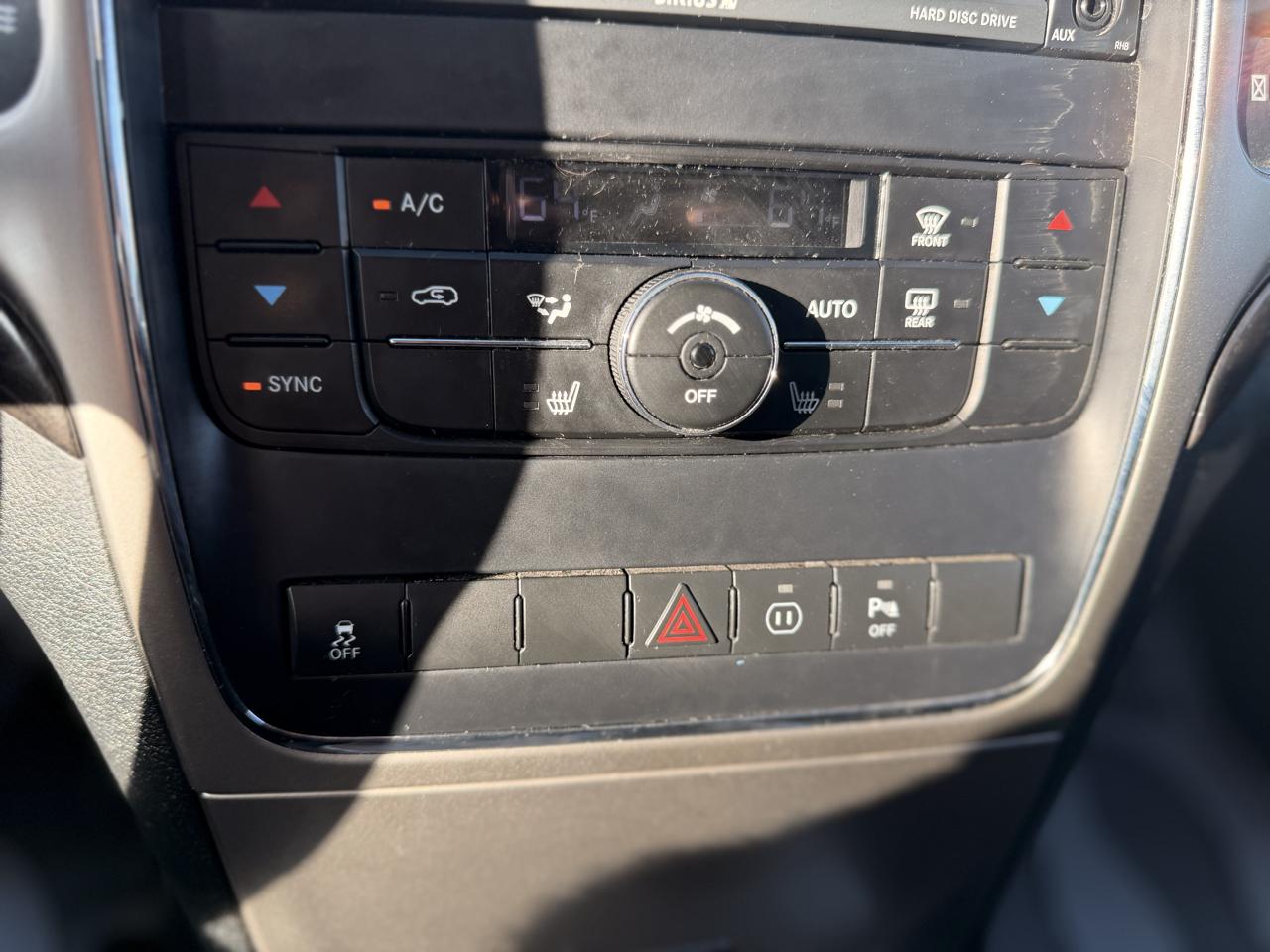 Jeep Grand Cherokee Laredo 4WD 2011