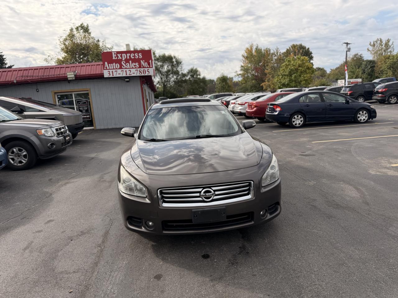 Nissan Maxima SV 2014