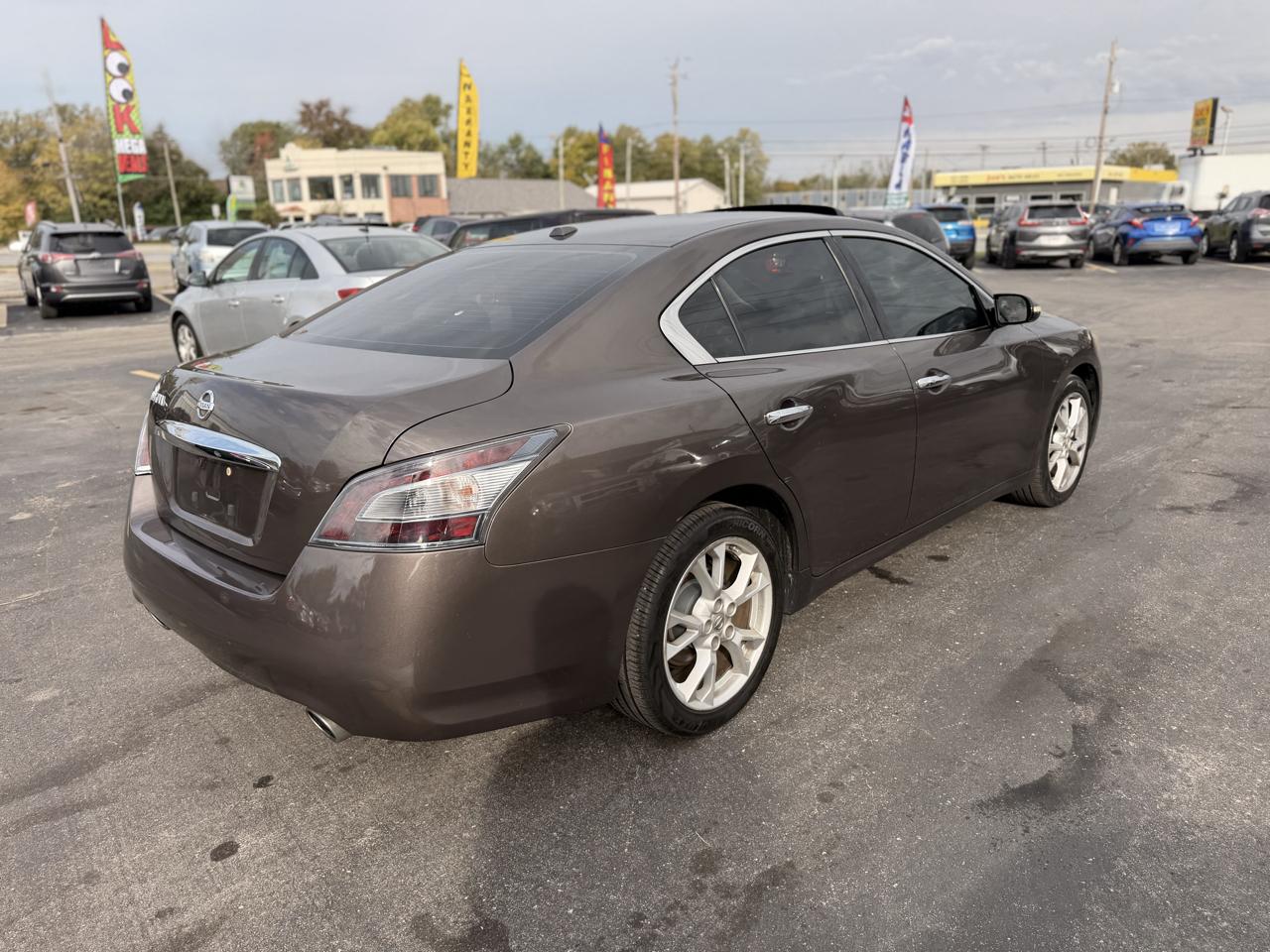 Nissan Maxima SV 2014