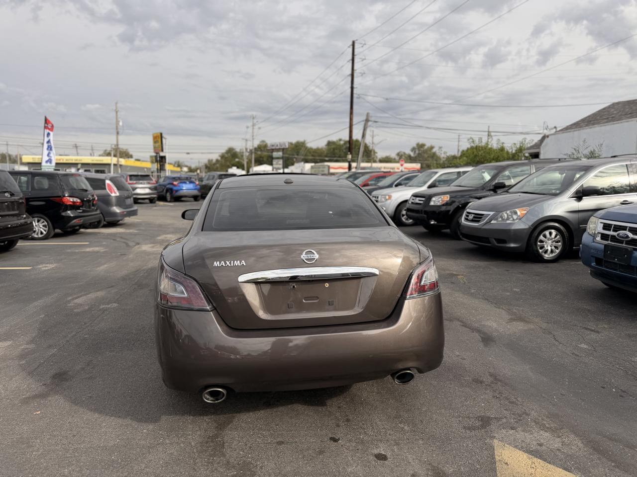 Nissan Maxima SV 2014