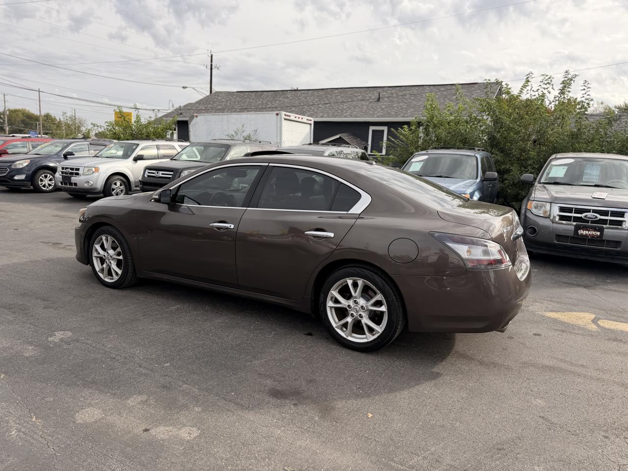 Nissan Maxima SV 2014