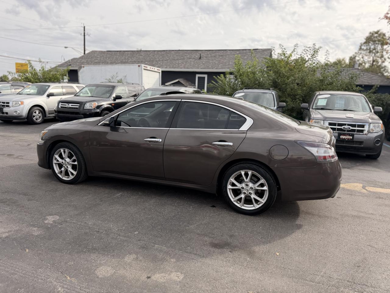 Nissan Maxima SV 2014