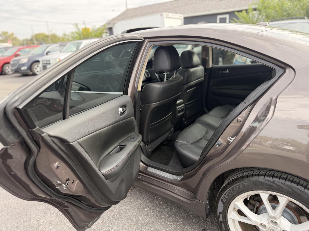 Nissan Maxima SV 2014