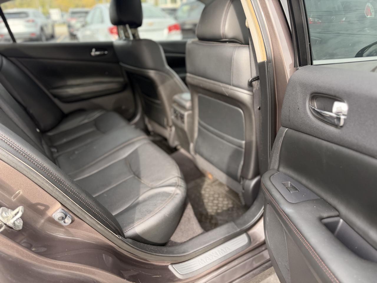 Nissan Maxima SV 2014