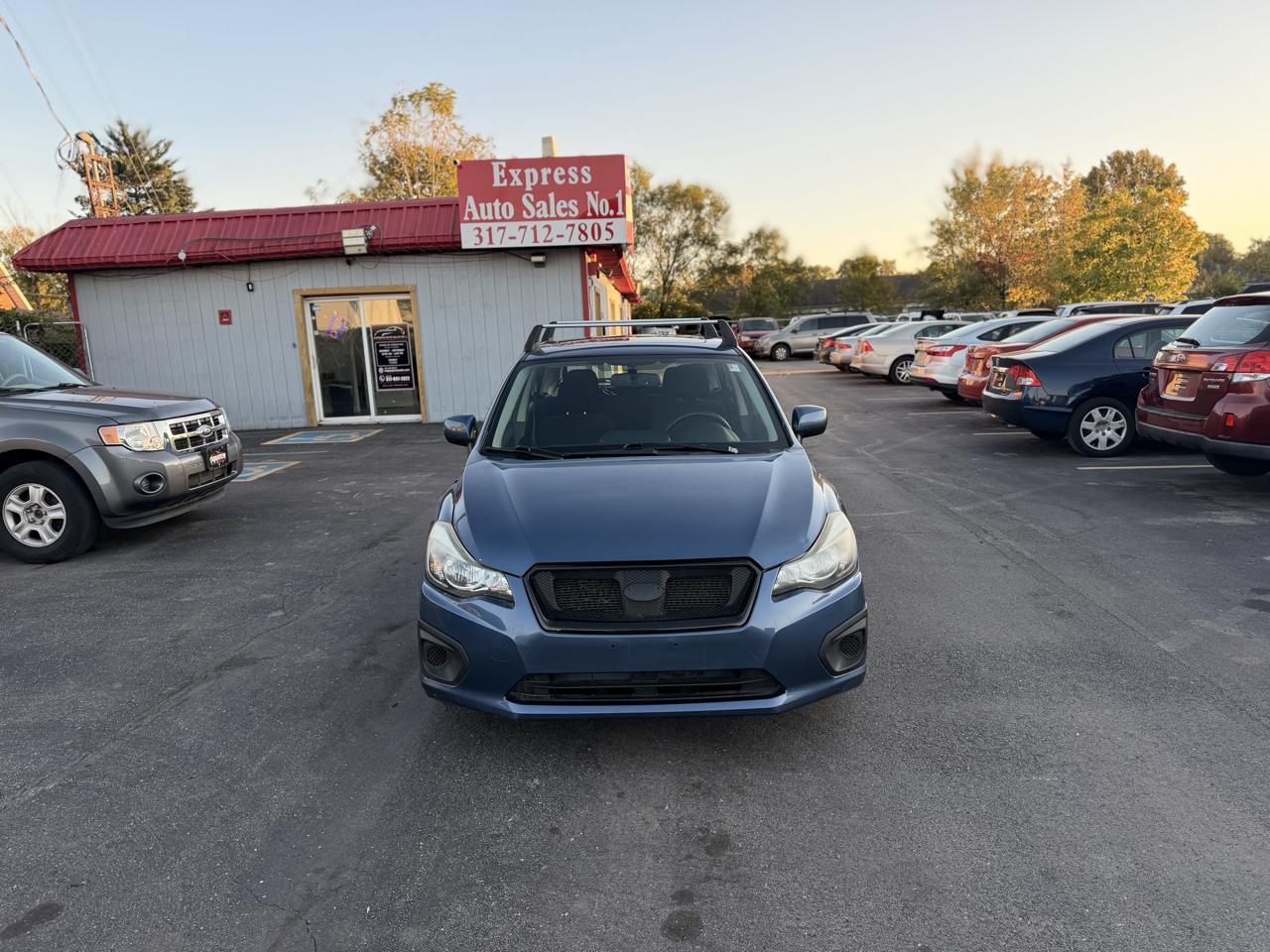 Subaru Impreza Premium Plus 5-Door+S/R 2012