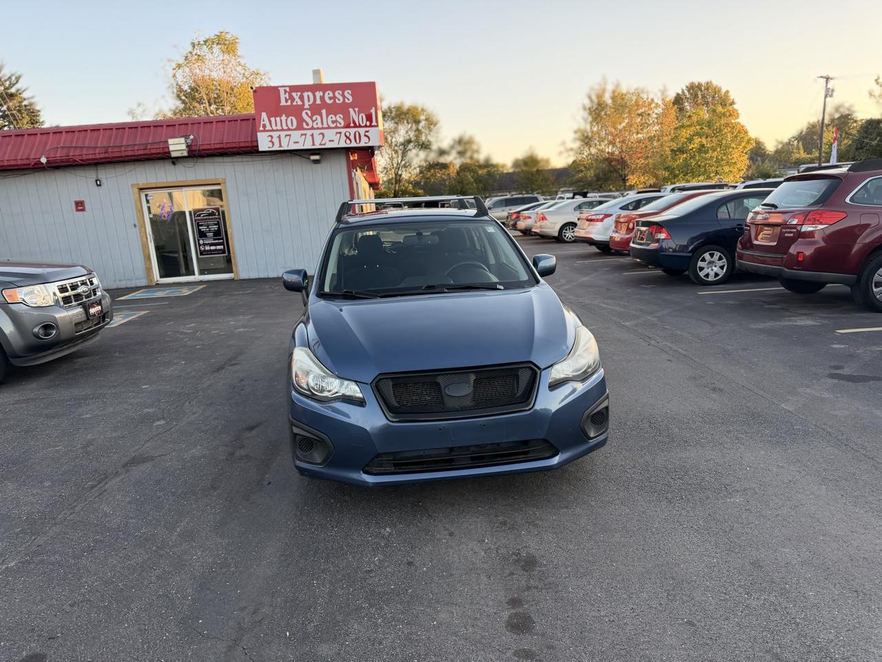 Subaru Impreza Premium Plus 5-Door+S/R 2012