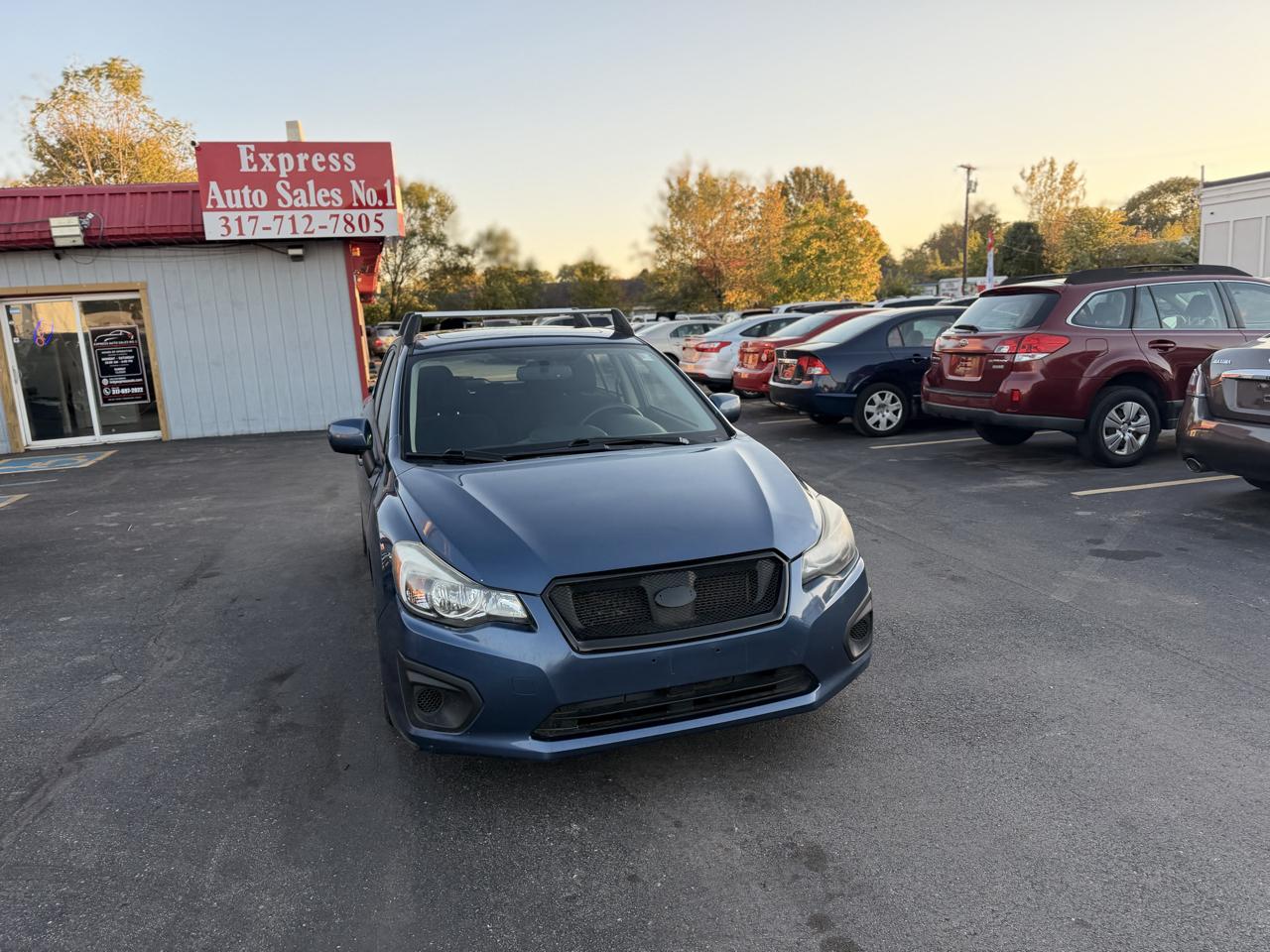 Subaru Impreza Premium Plus 5-Door+S/R 2012