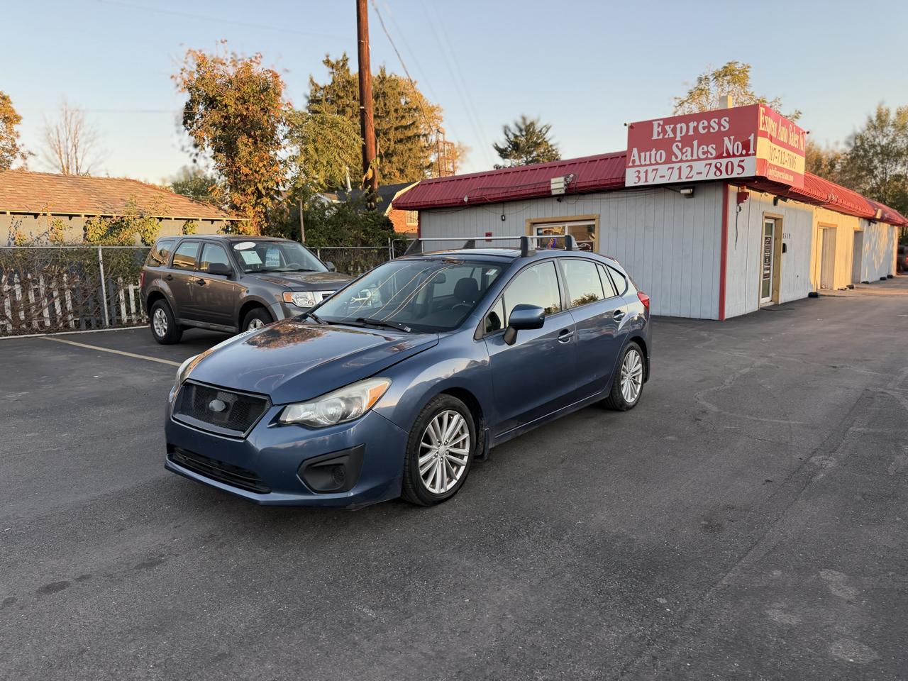 Subaru Impreza Premium Plus 5-Door+S/R 2012
