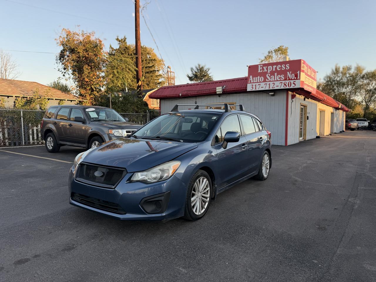 Subaru Impreza Premium Plus 5-Door+S/R 2012