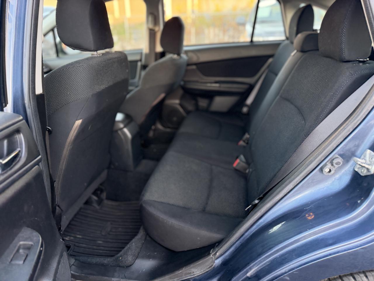 Subaru Impreza Premium Plus 5-Door+S/R 2012