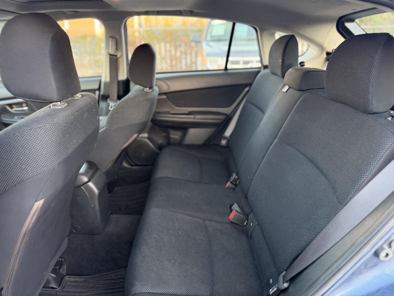 Subaru Impreza Premium Plus 5-Door+S/R 2012