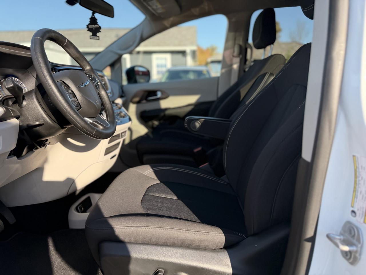 Chrysler Voyager LX 2020