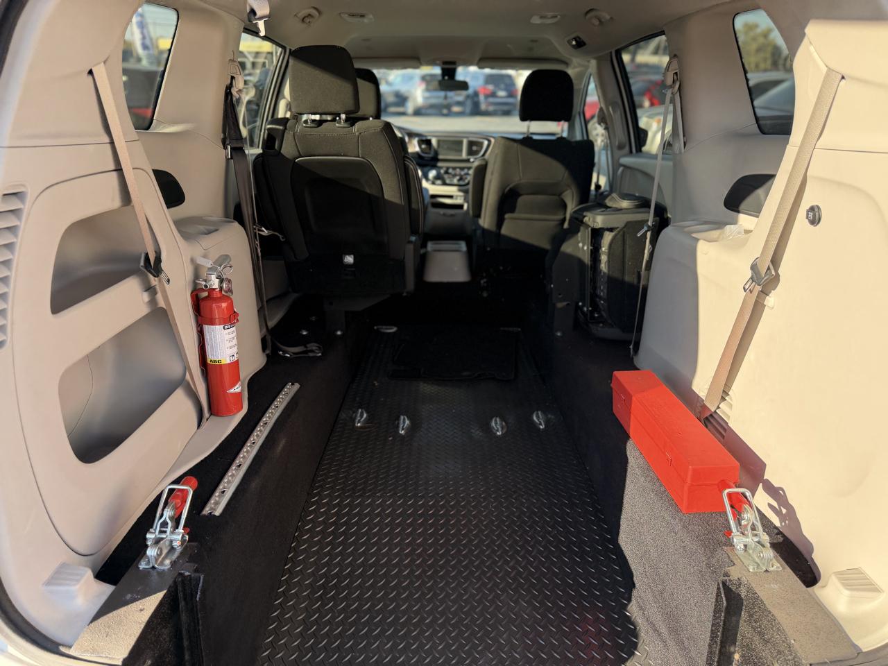 Chrysler Voyager LX 2020