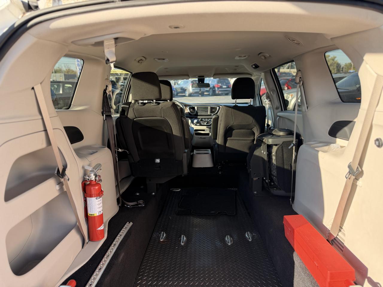 Chrysler Voyager LX 2020