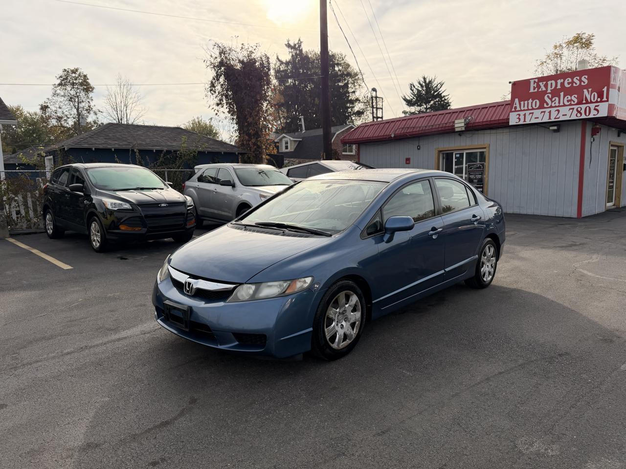 Honda Civic LX Sedan 5-Speed AT 2009