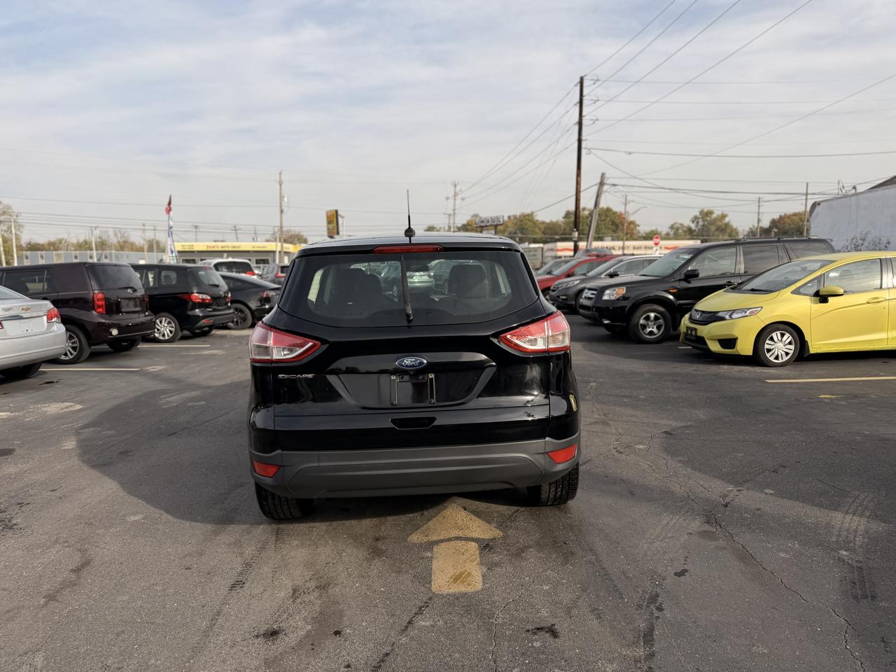 Ford Escape S FWD 2016