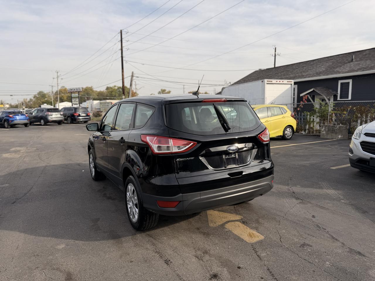 Ford Escape S FWD 2016