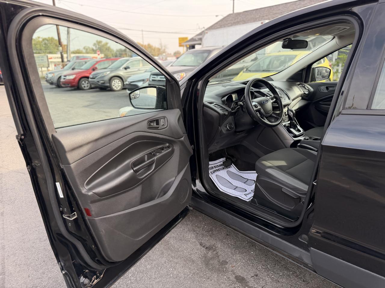 Ford Escape S FWD 2016