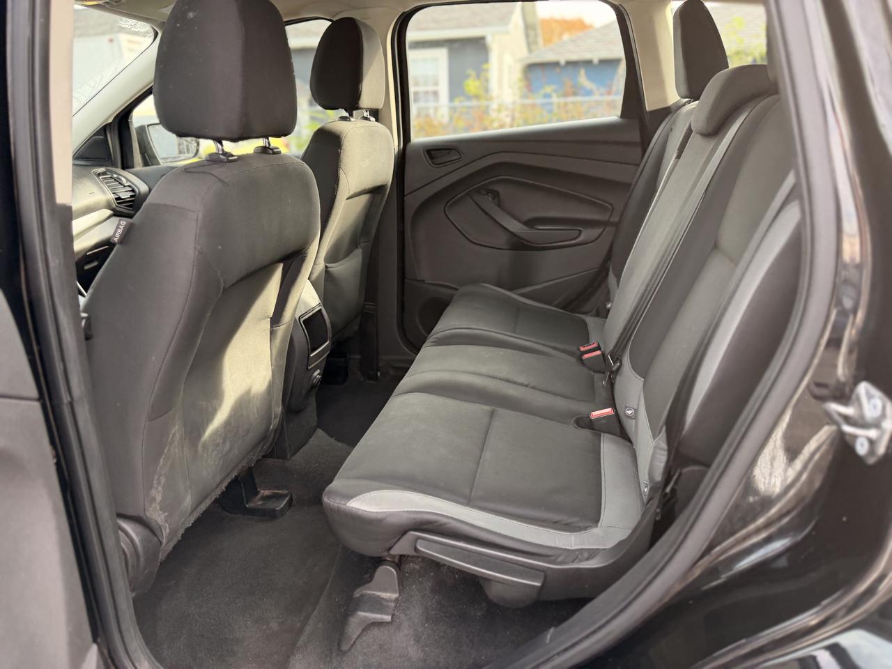Ford Escape S FWD 2016