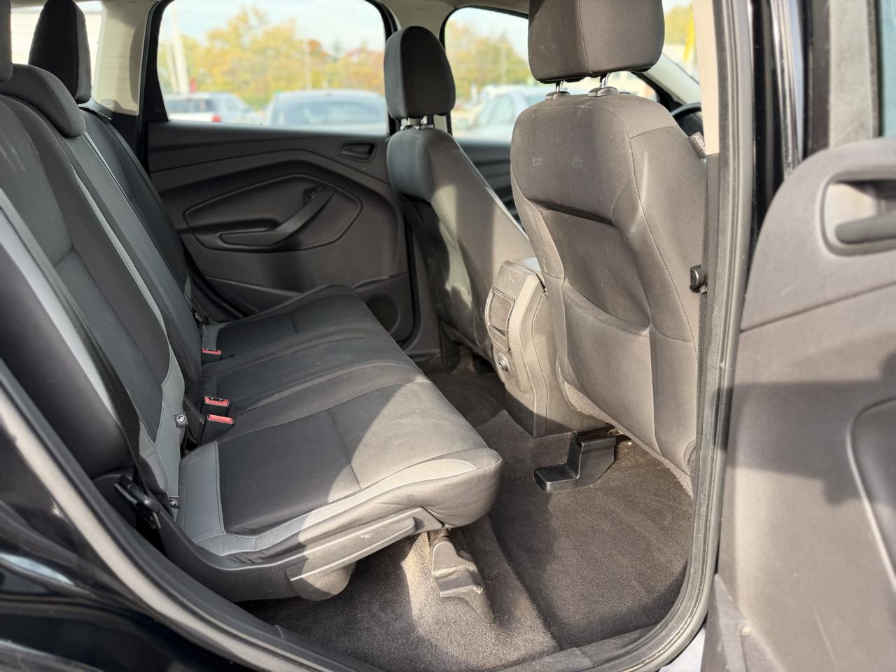 Ford Escape S FWD 2016