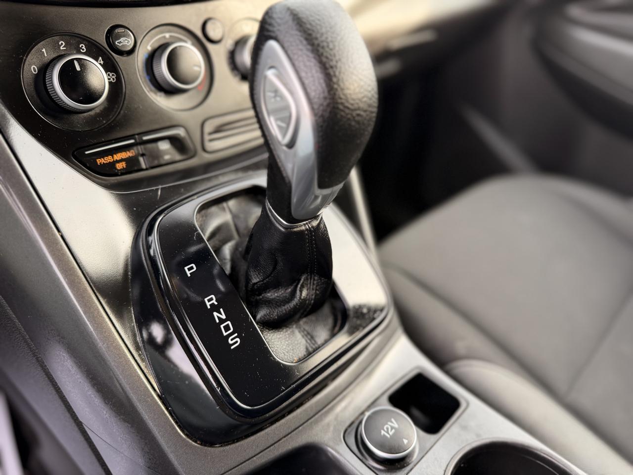 Ford Escape S FWD 2016