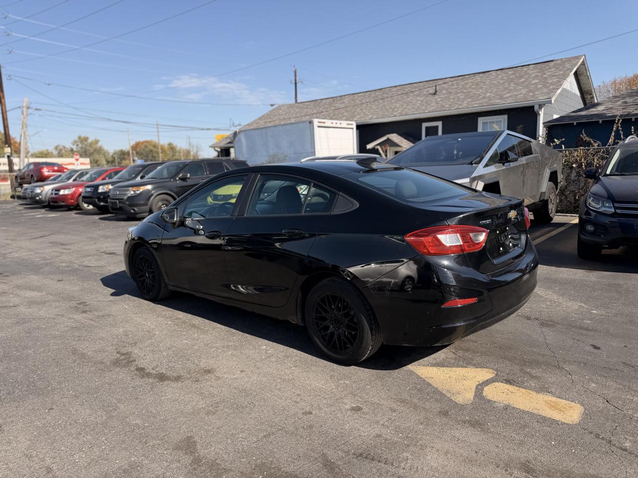 Chevrolet Cruze LS Auto 2017