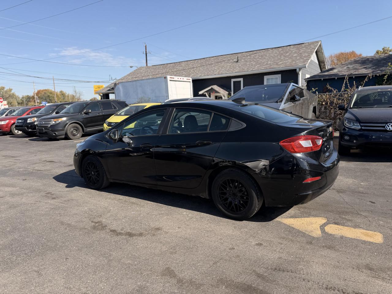 Chevrolet Cruze LS Auto 2017