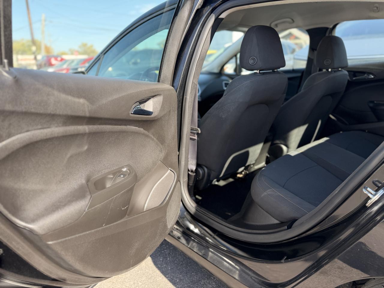 Chevrolet Cruze LS Auto 2017