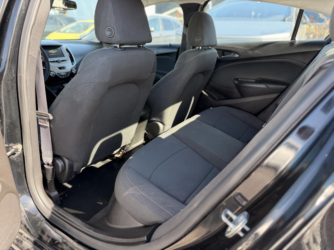 Chevrolet Cruze LS Auto 2017