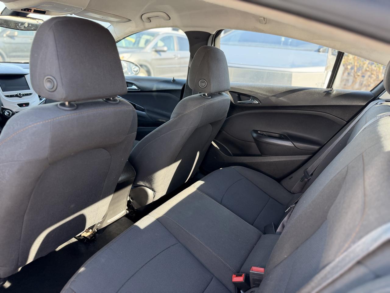 Chevrolet Cruze LS Auto 2017