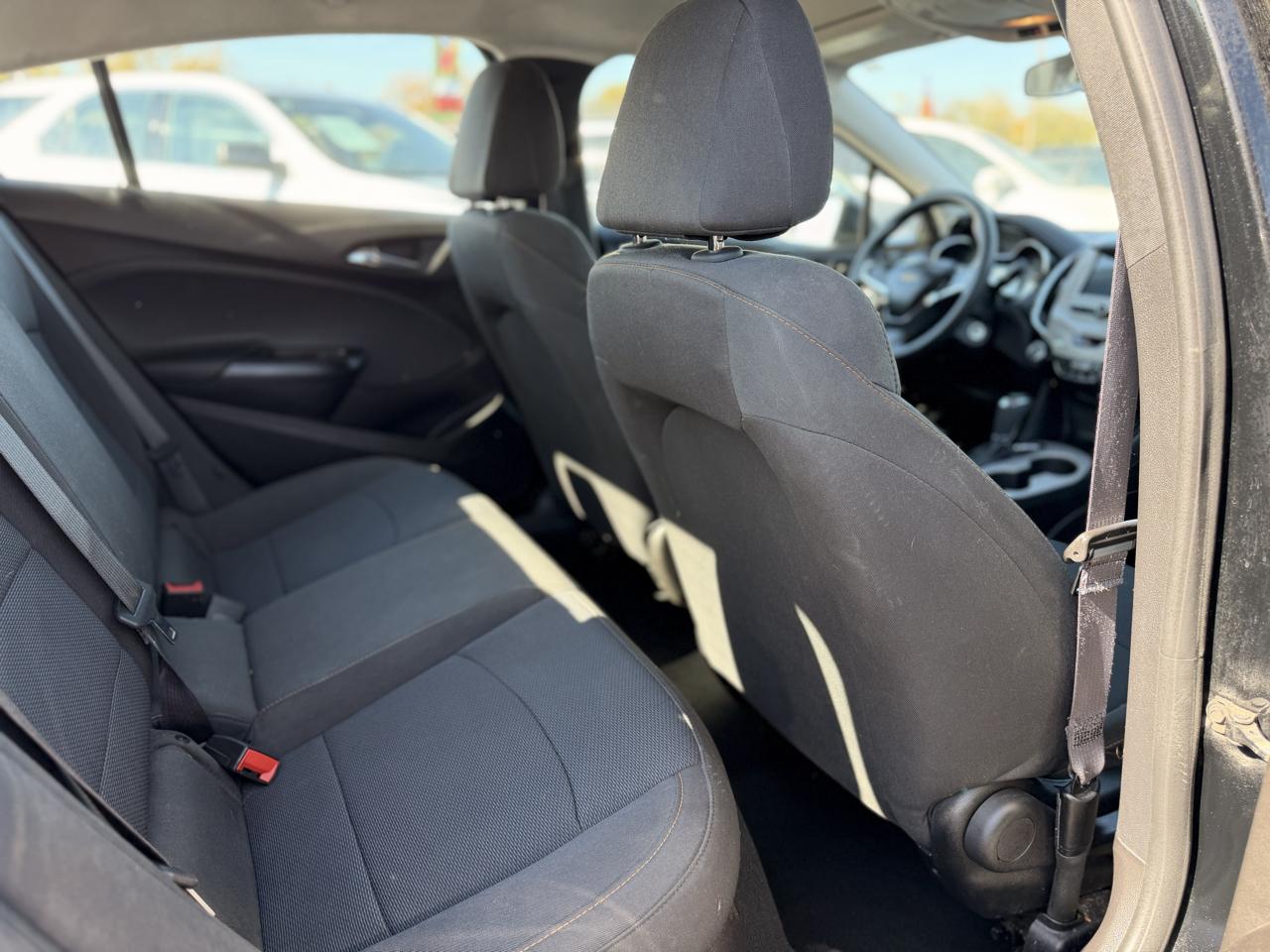 Chevrolet Cruze LS Auto 2017