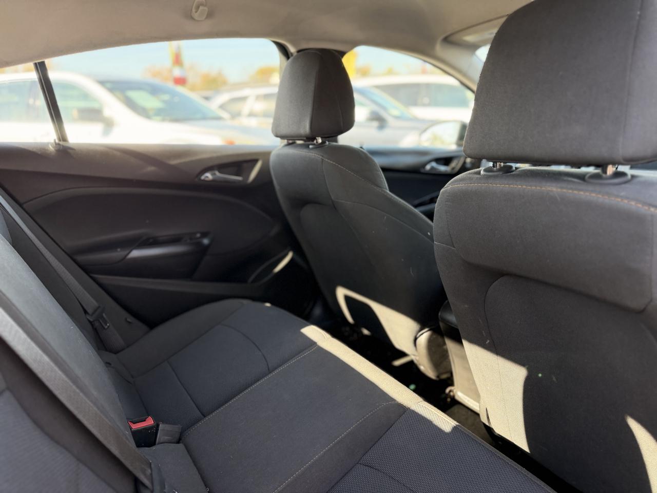 Chevrolet Cruze LS Auto 2017